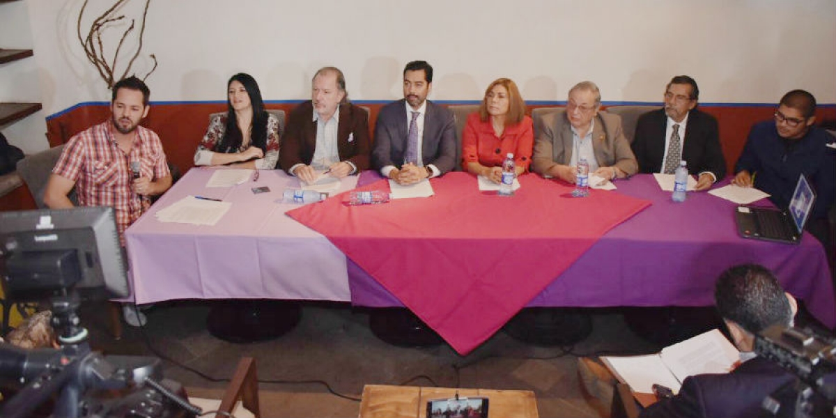 Conforman líderes y organizaciones sociales el grupo "Epicentro"