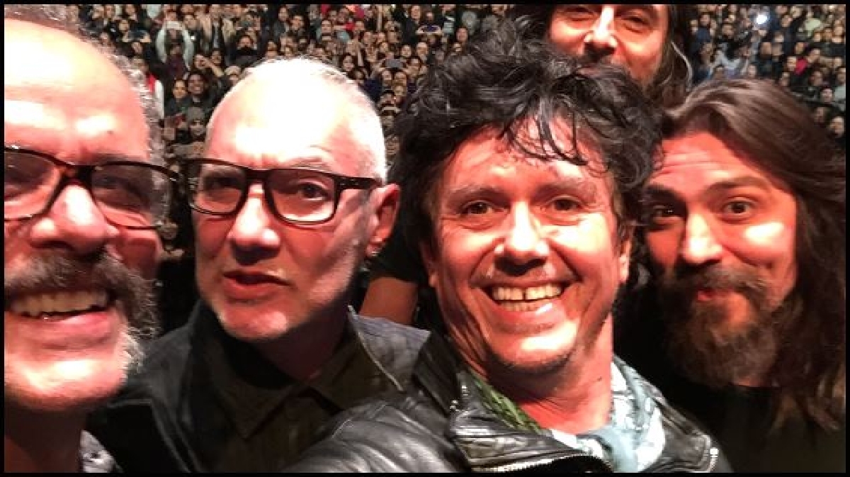 Caifanes llama a la unidad de los mexicanos