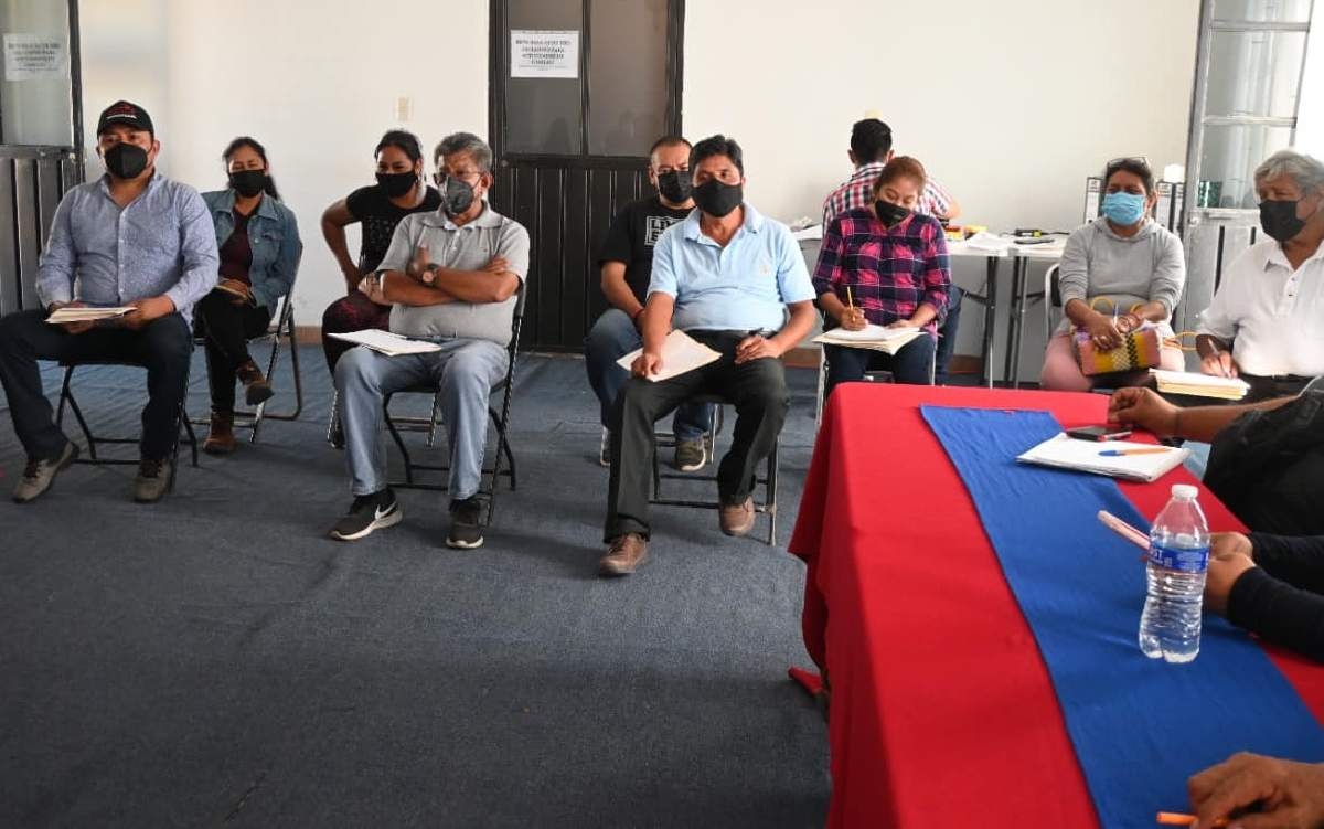 Regularizarán mototaxis de Atlatlahucan para seguridad de usuarios