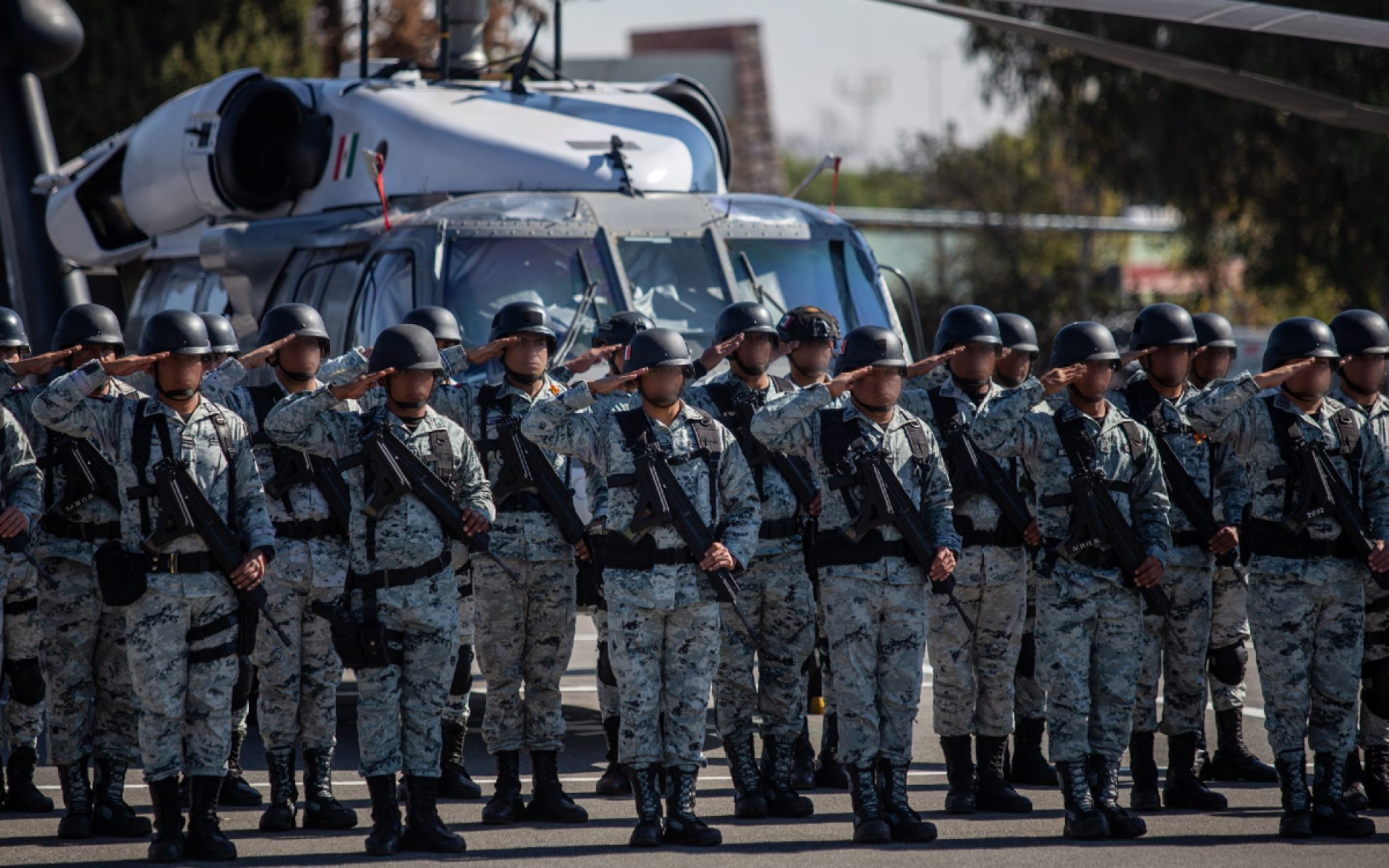 Diputados debaten ley que permite a Guardia Nacional ocupar cargos en gobierno