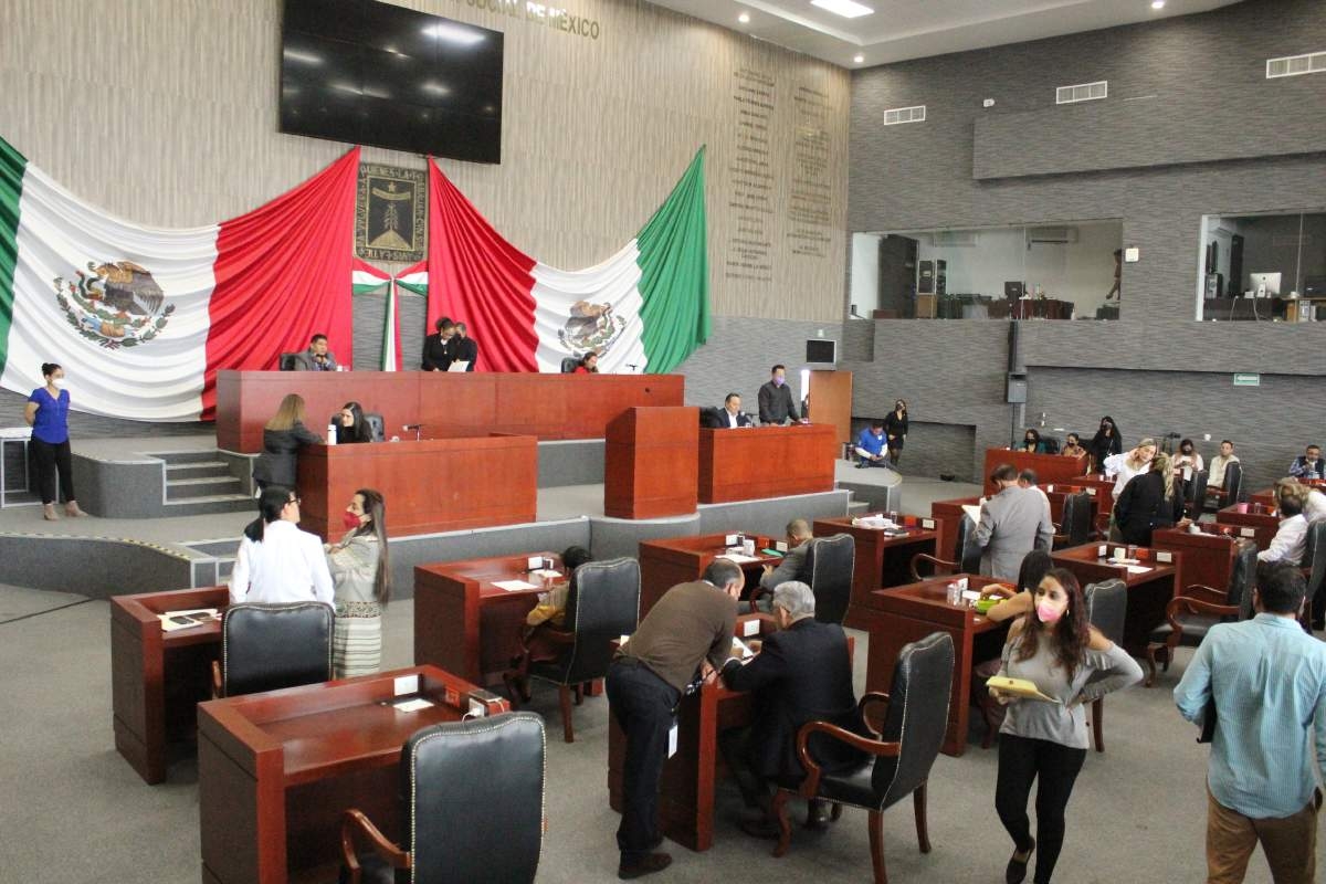 Reestructuran comisiones para castigar a diputadas opositoras