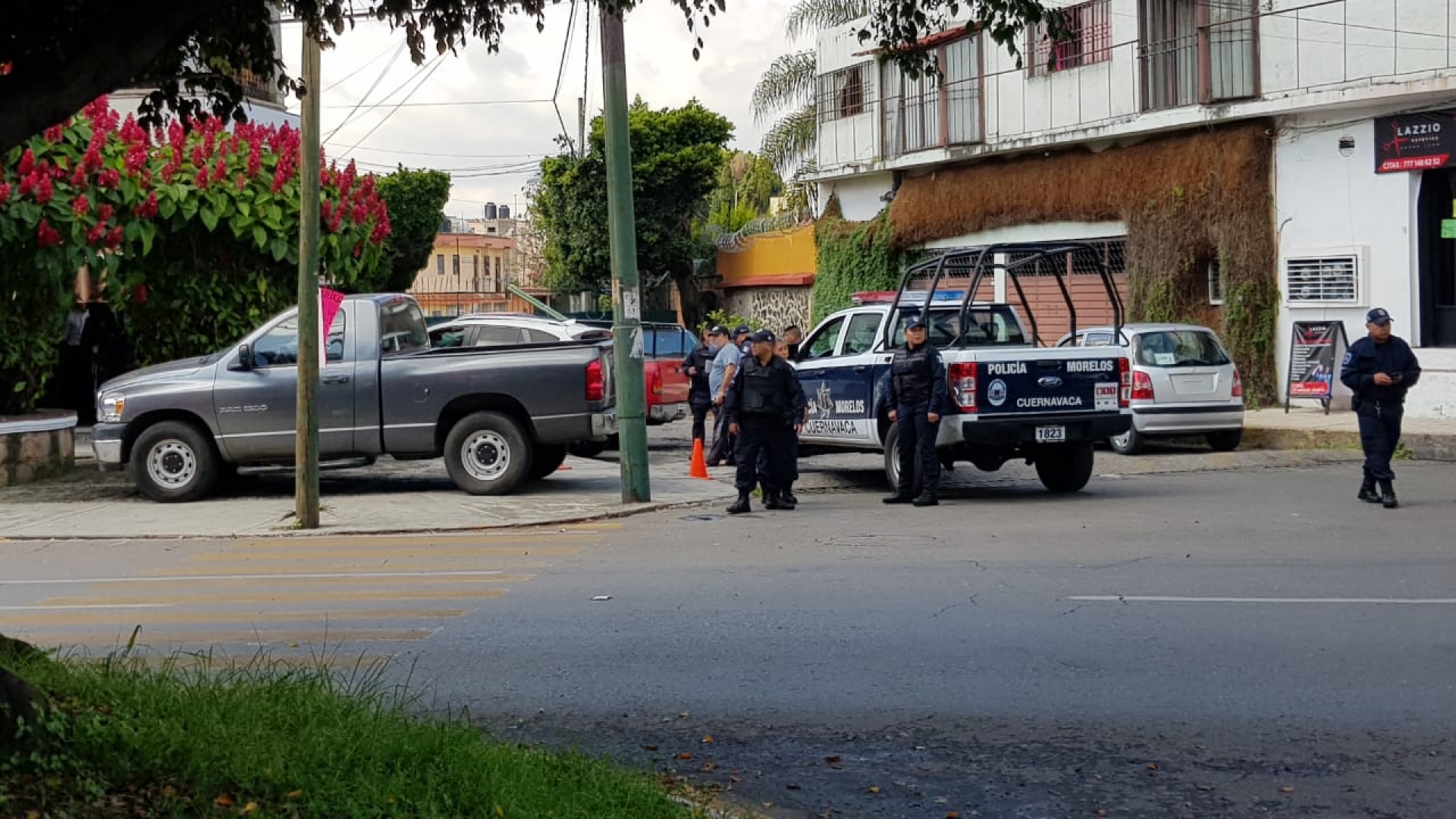 Hieren a dos personas al oponerse a un asalto, en Lomas de Cortés