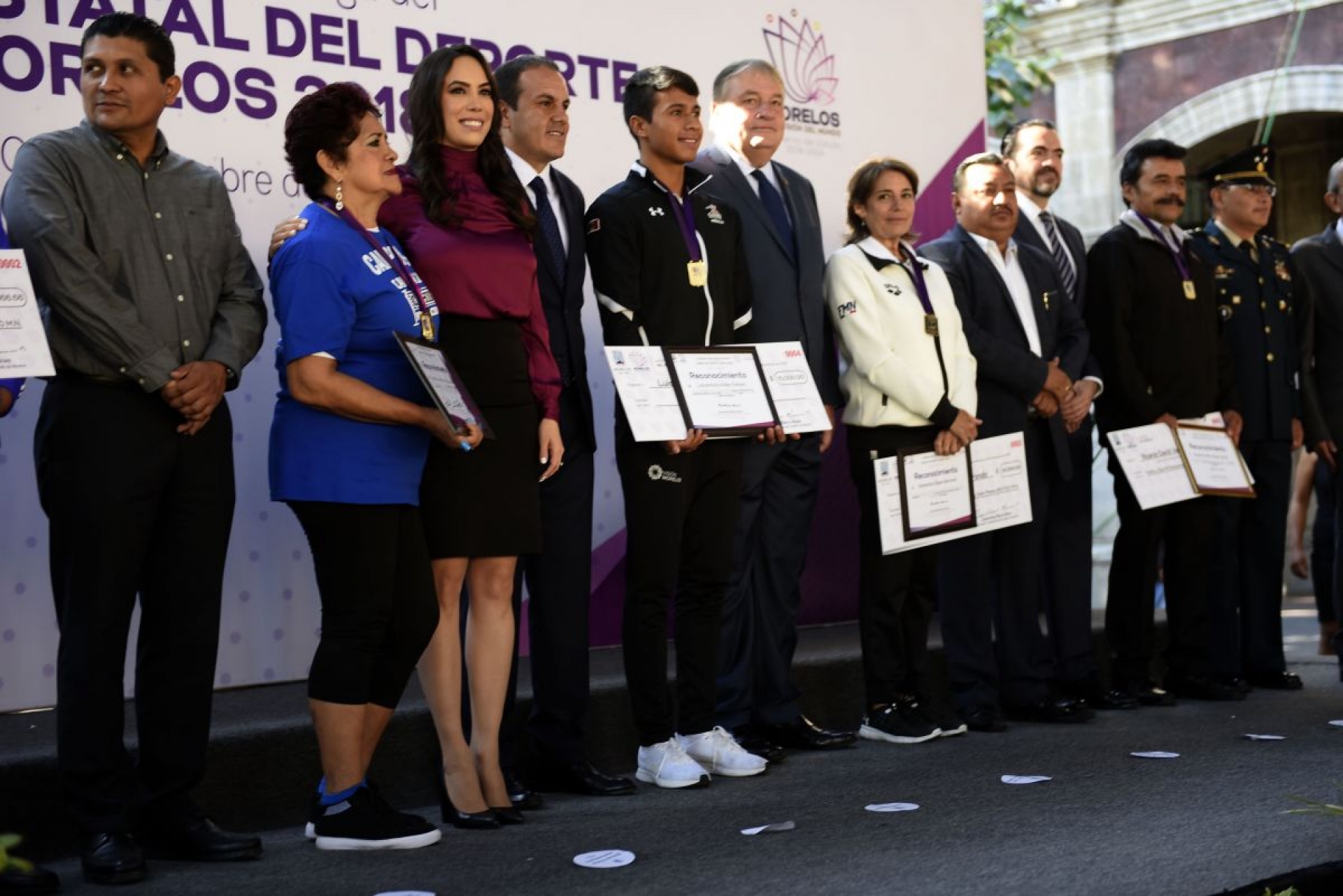 El gobernador respalda al titular de la CES