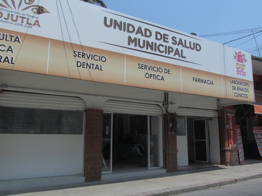 Reconocen atraso en construcción de unidad médica privada en Jojutla