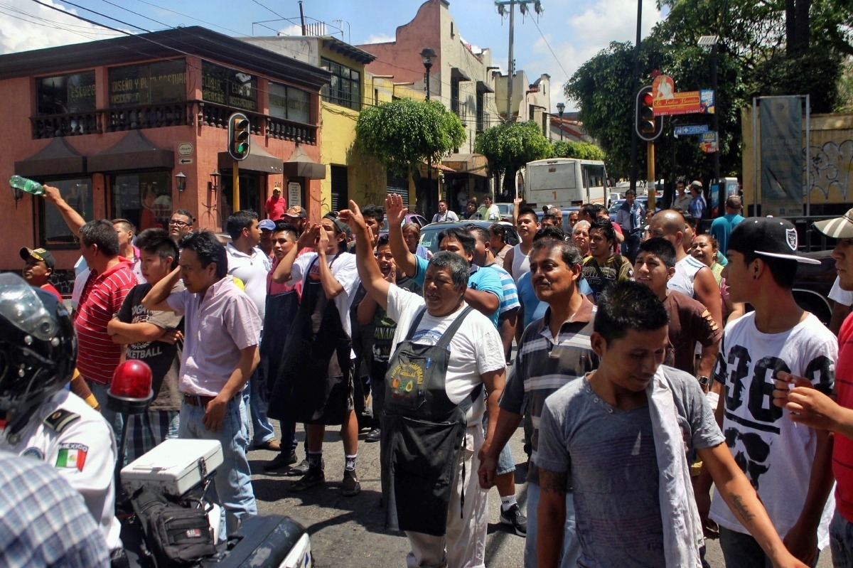 Caen ventas hasta un 80% por manifestaciones: comerciantes