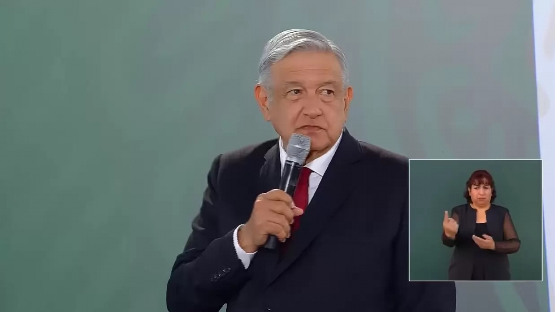 AMLO sobre video de David León: son aportaciones al movimiento; nos ha financiado el pueblo