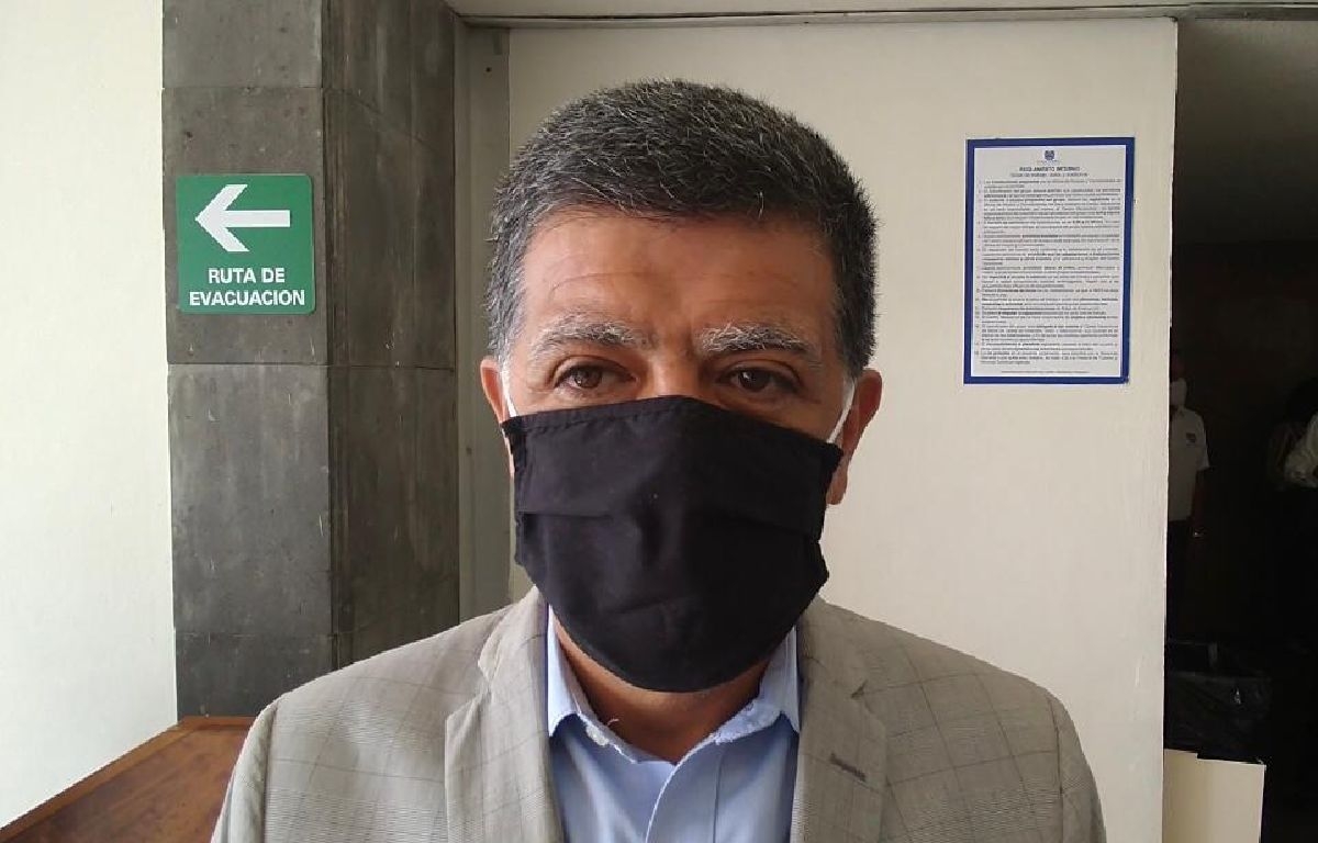 Pendiente, vacunación al personal médico de hospitales privados