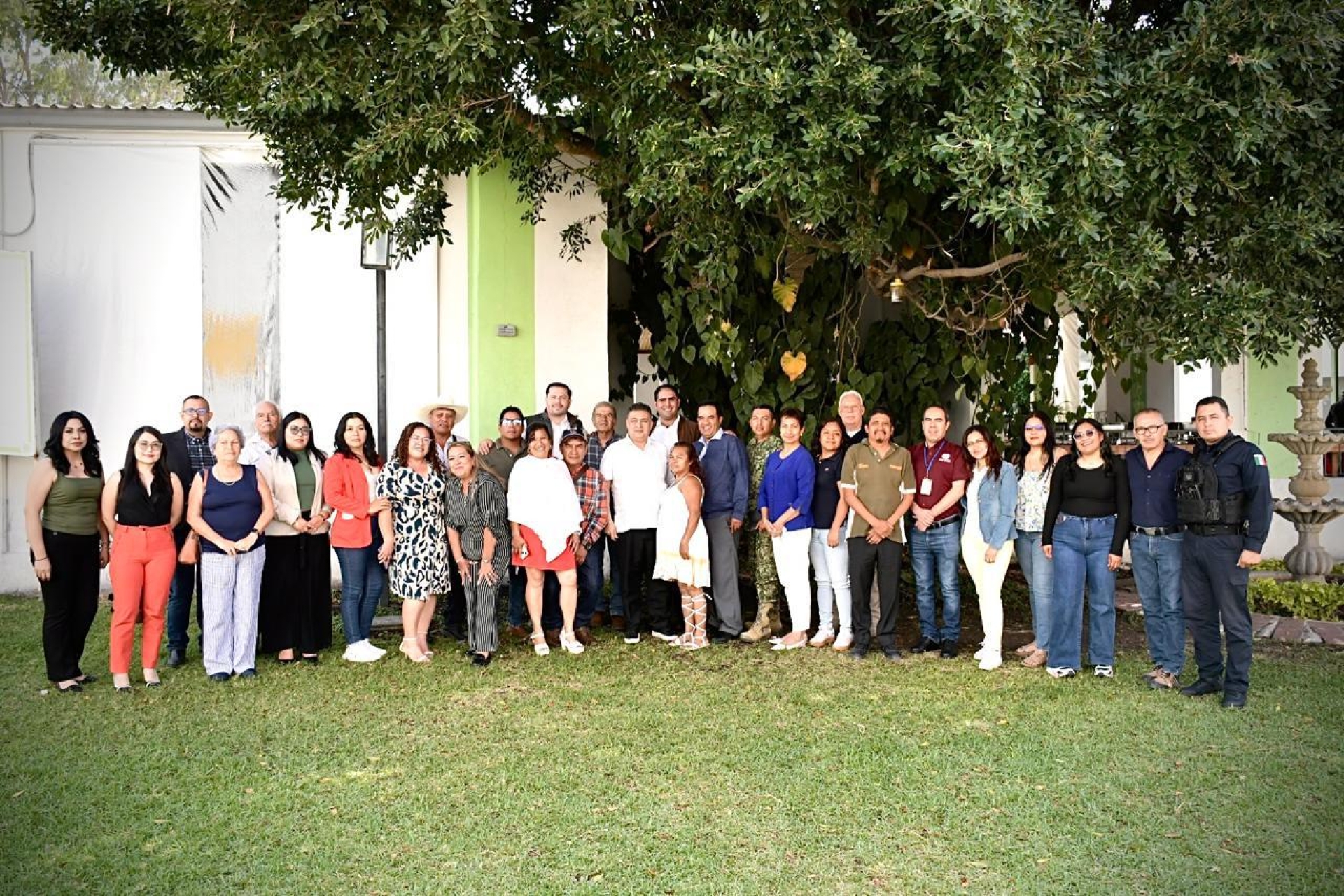 Fortalece coordinación Mesa de Seguridad con empresarios y representantes sociales a favor de la paz social en Oaxtepec