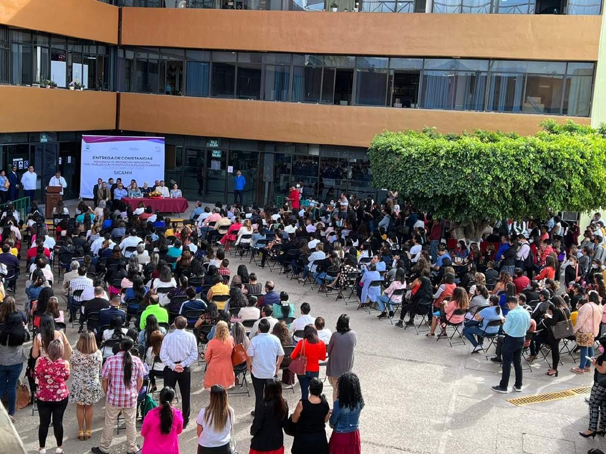 Pide SNTE arreglar pagos adeudados a profesores