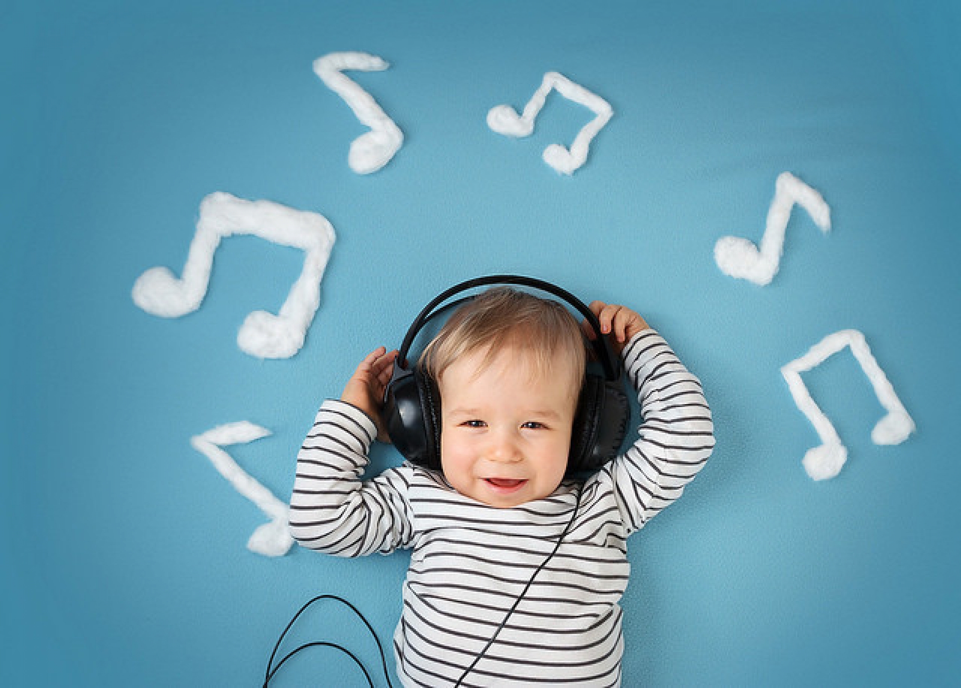 Pon música en la vida de tus hijos: nueve beneficios de la música en bebés y niños