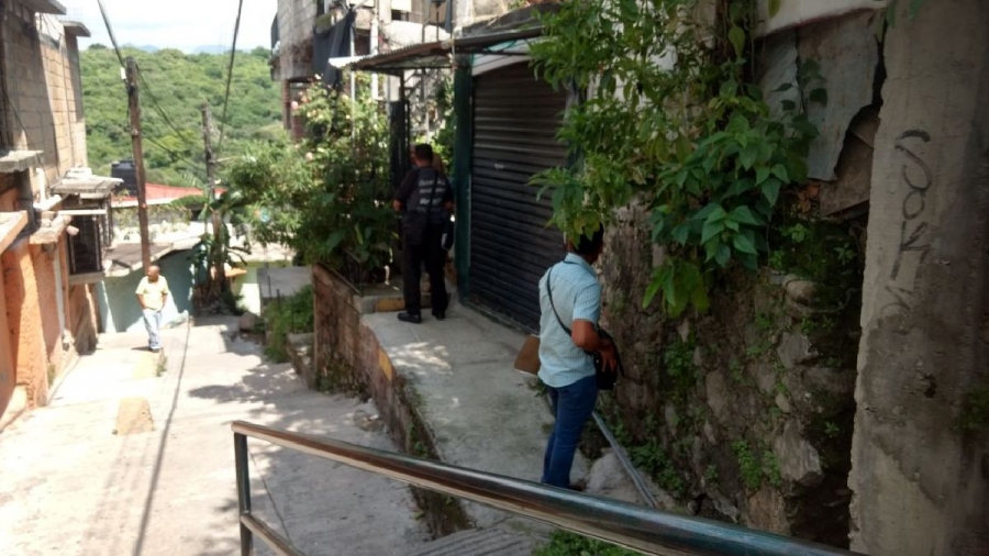 Muere joven embarazada al recibir un balazo en el pecho