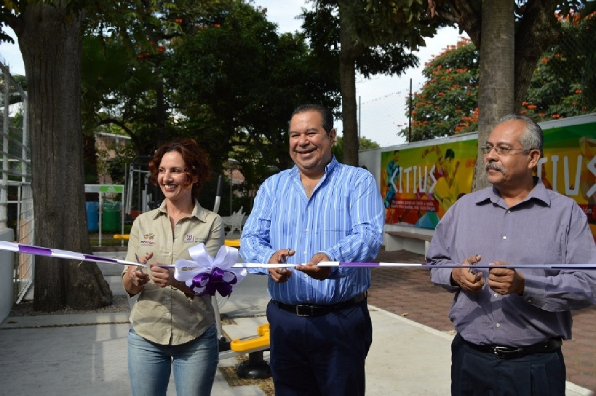 Se inauguró en el balneario Agua Hedionda un gimnasio al aire libre