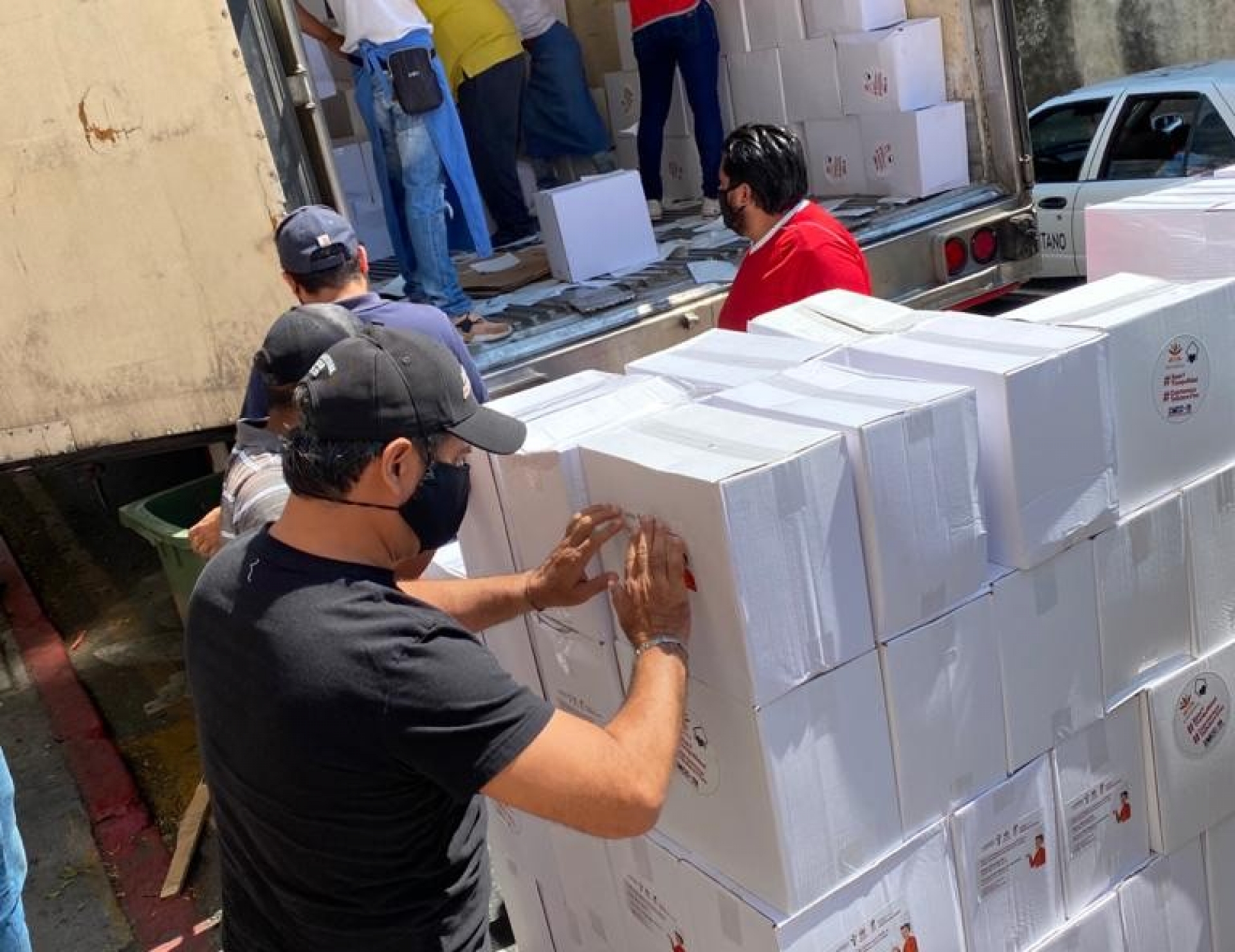 Supervisa edil de Cuernavaca almacenaje de despensas en el MuCiC