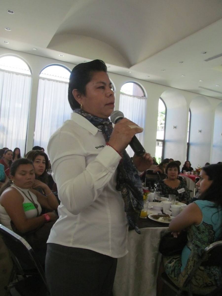 Acuerdan mujeres crear protocolo contra la violencia política
