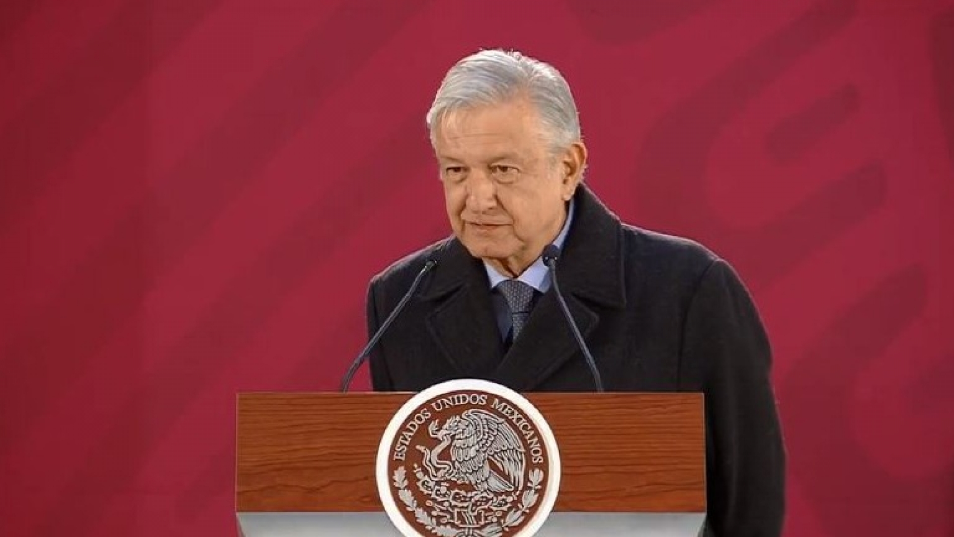 Gobierno firmó contratos con EU para adquirir 571 pipas por 85 mdd: AMLO