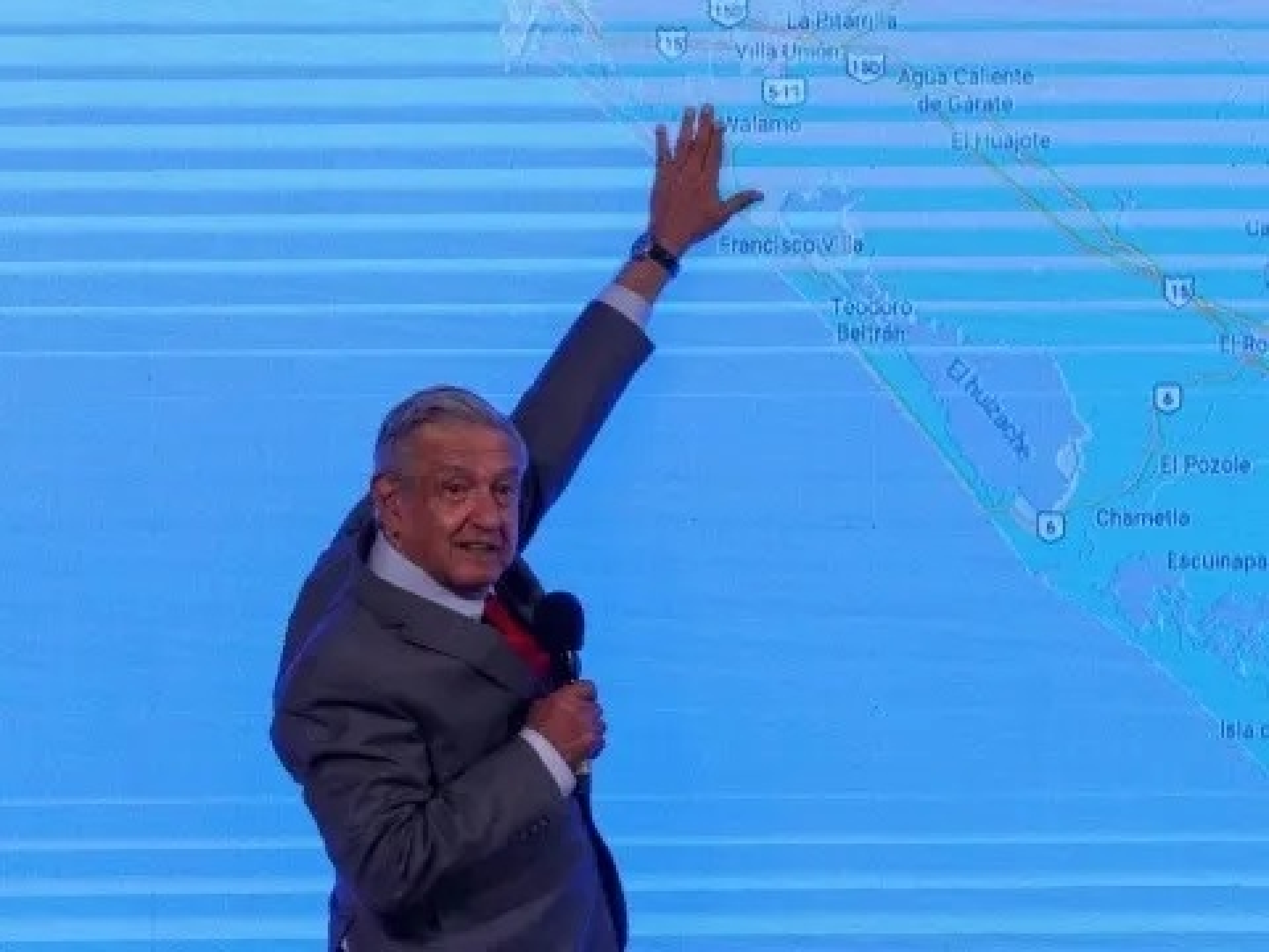 Gobierno de AMLO no va a permitir entrega de playas para privatización