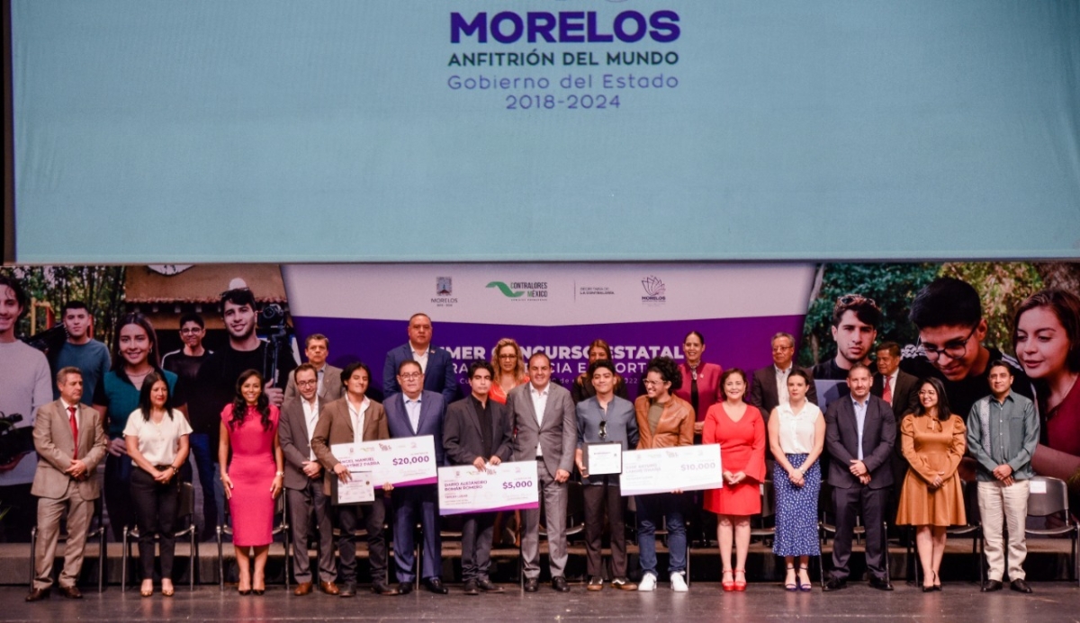 Reconoce Cuauhtémoc Blanco a ganadores del primer concurso estatal 'Transparencia en Corto'