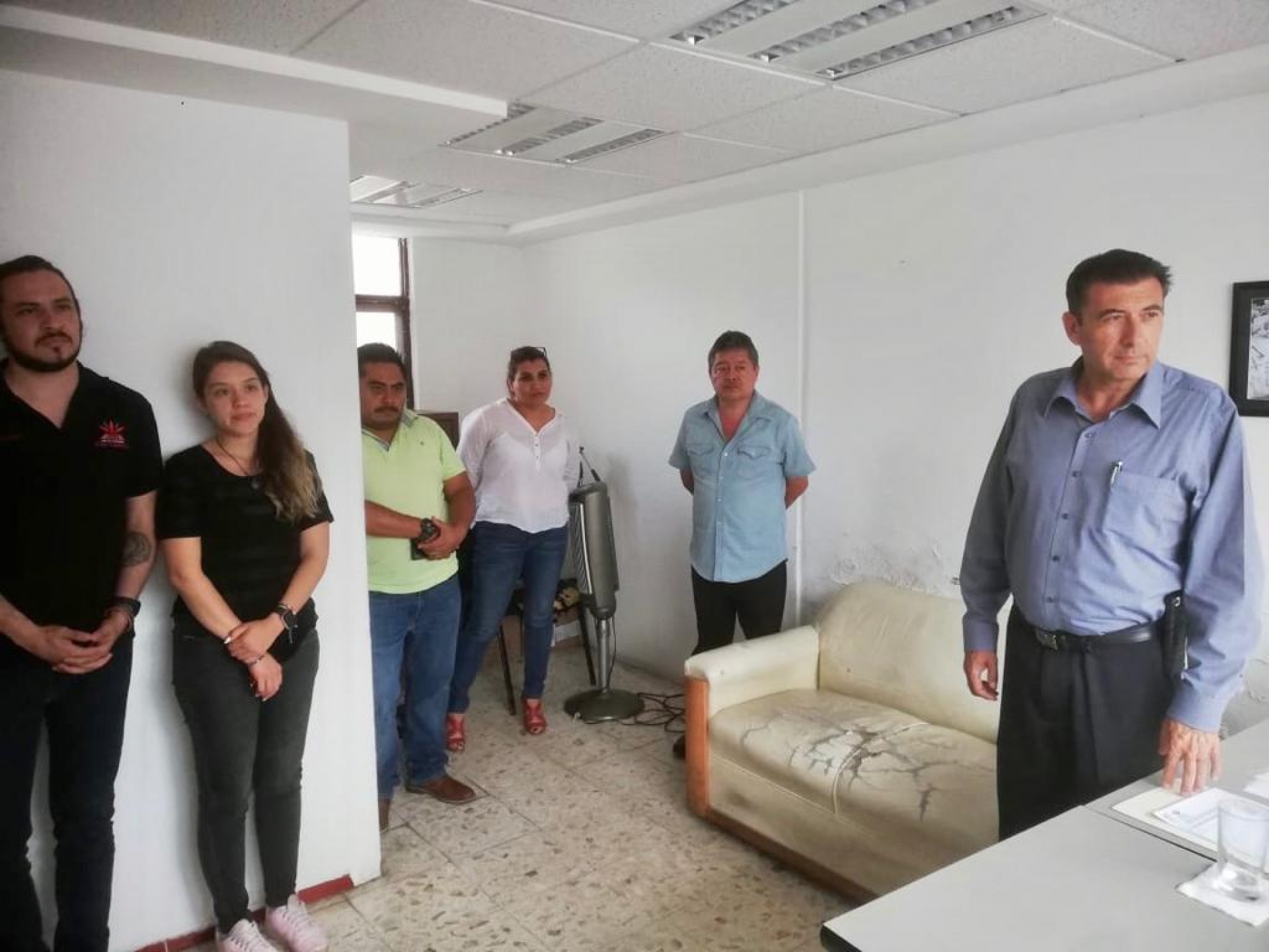 Presenta edil de Cuernavaca a Carlos Félix como nuevo titular de Comunicación Social