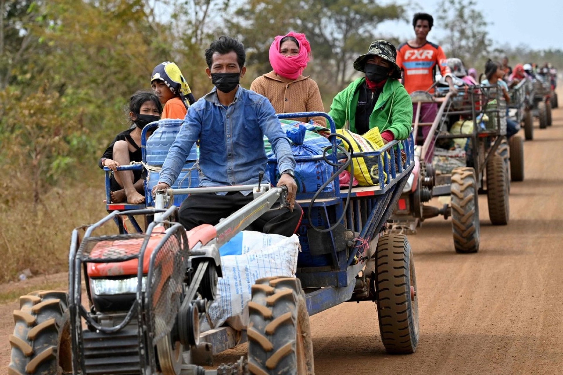 Más de 500 mil personas evacuadas por enfrentamientos entre Tailandia y Camboya