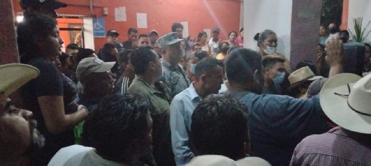 Logran impedir linchamiento en Xalostoc