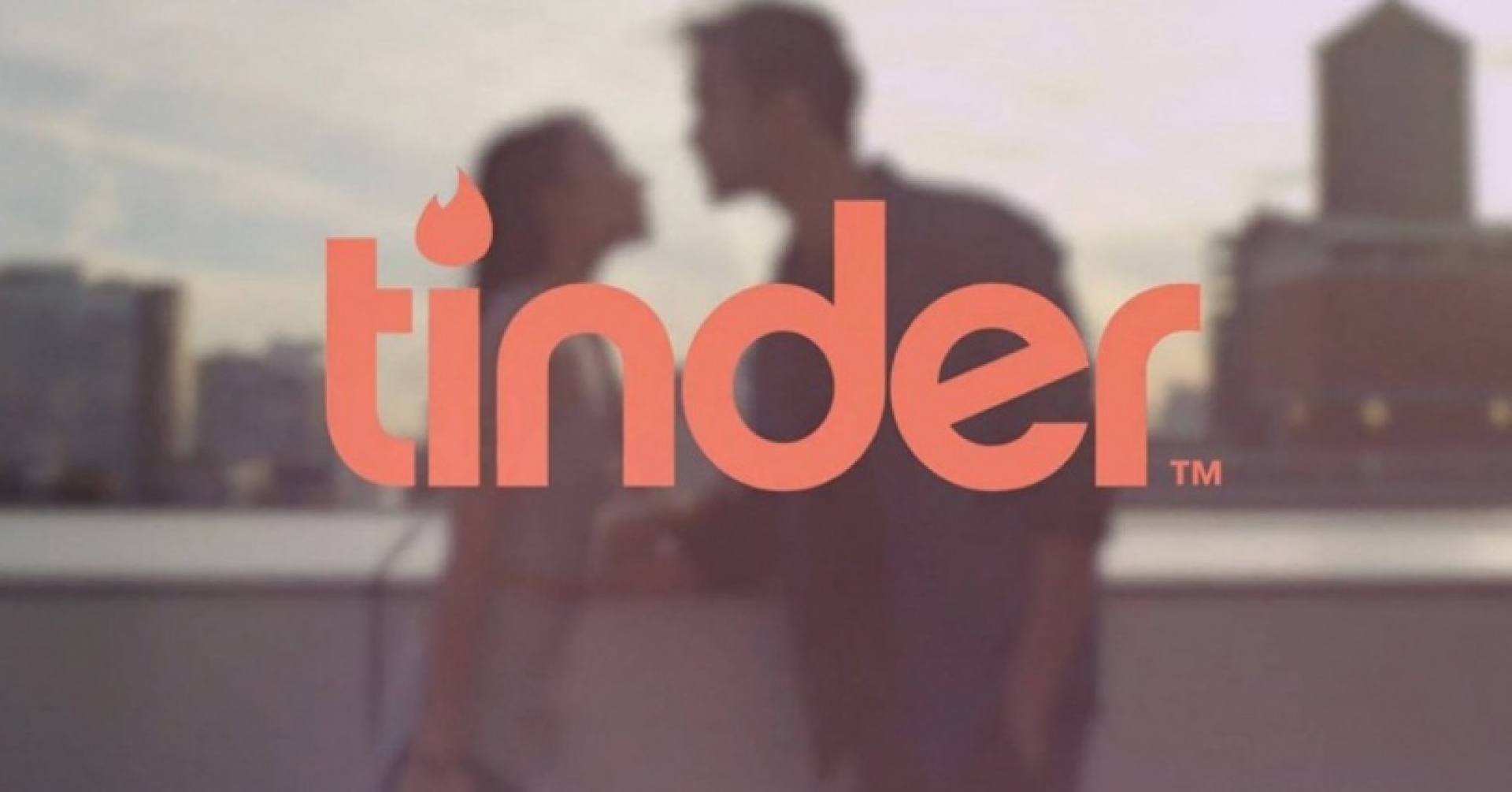 Ahora puedes poner GIFs de tu carita toda preciosa en tu perfil de Tinder