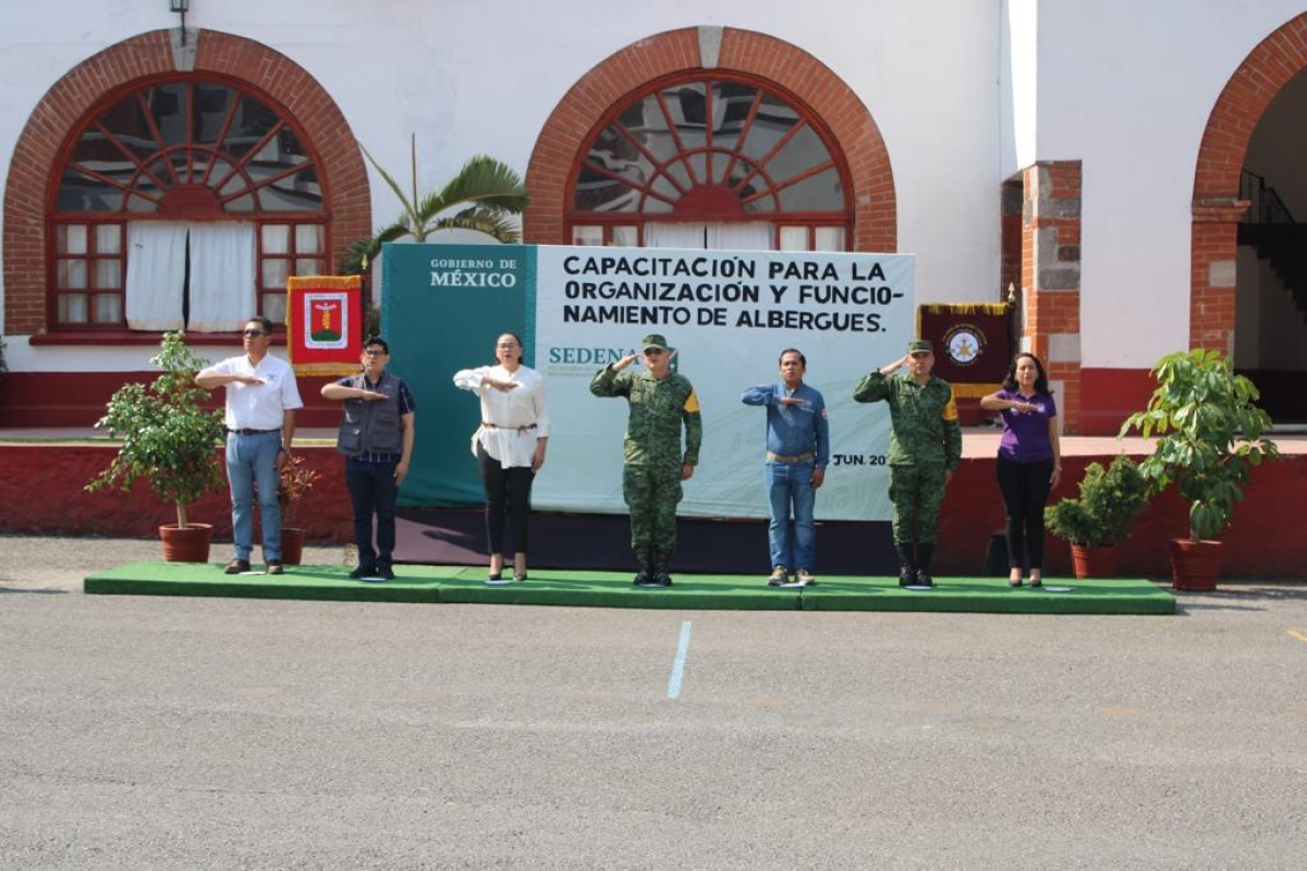 Inauguran en la 24 Zona Militar 'Capacitación para la organización y funcionamiento de albergues'