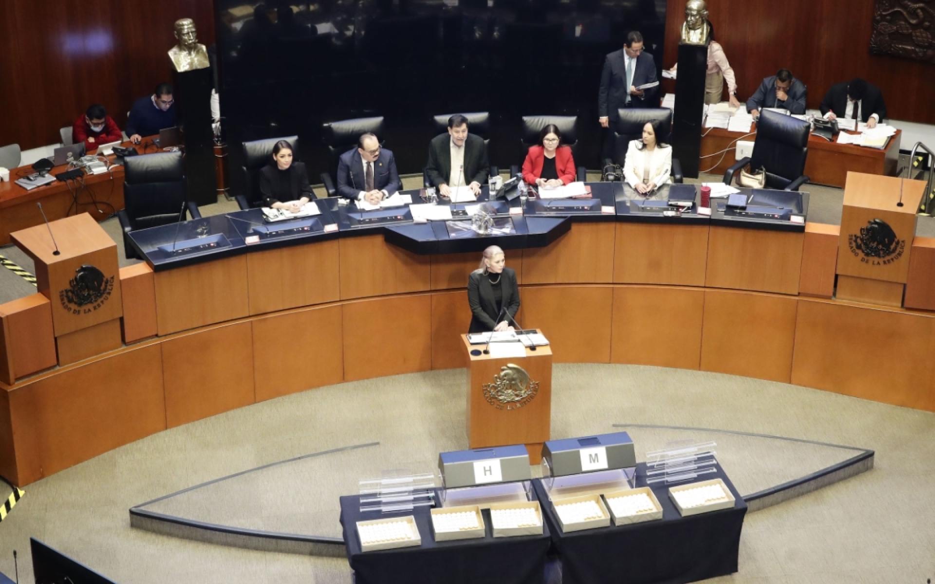 Senado concluye sorteo de candidaturas para la elección judicial