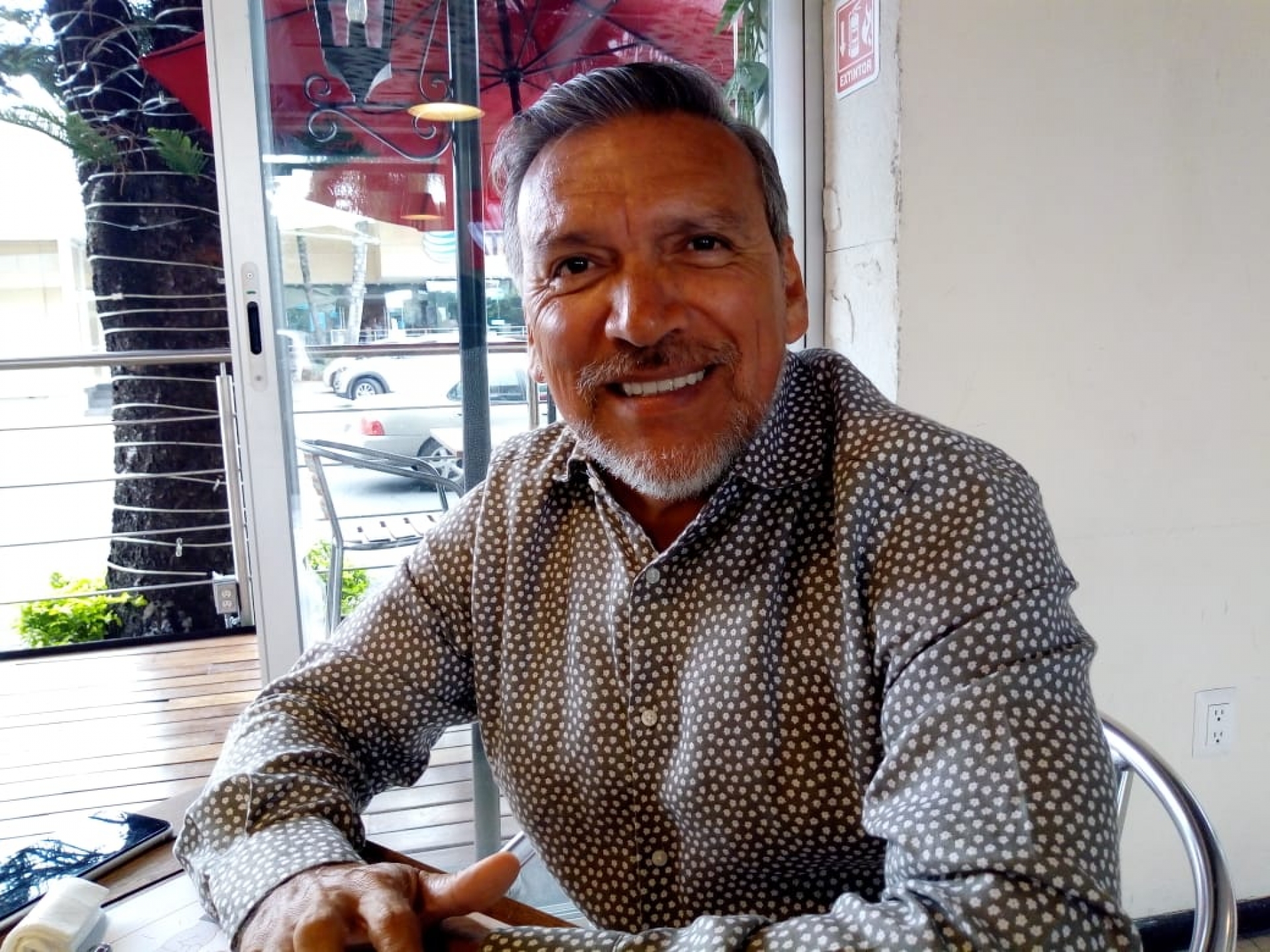 Inconclusa, reconstrucción de 12 escuelas