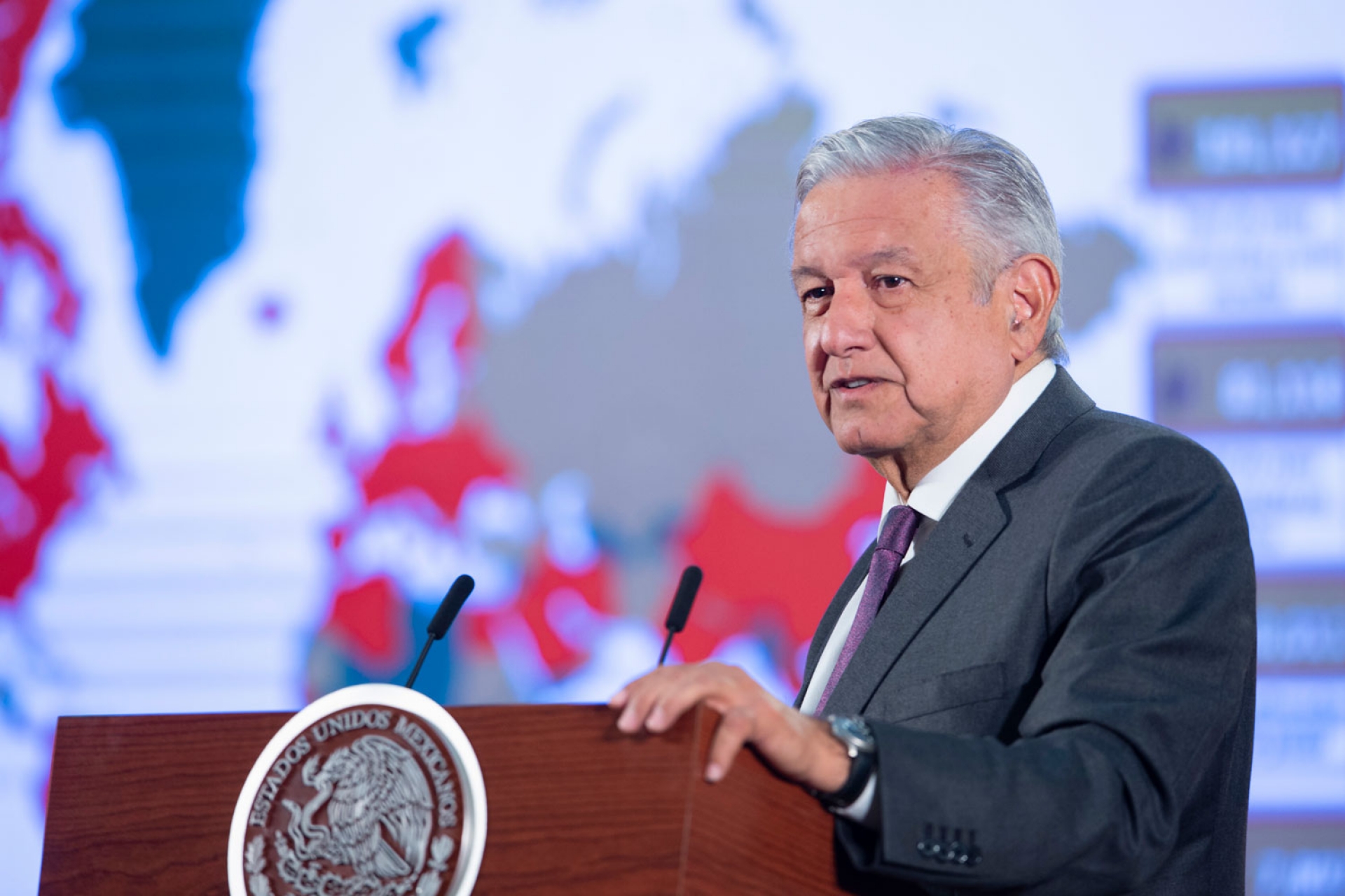 "Reducen niveles de contagio por COVID en México": AMLO