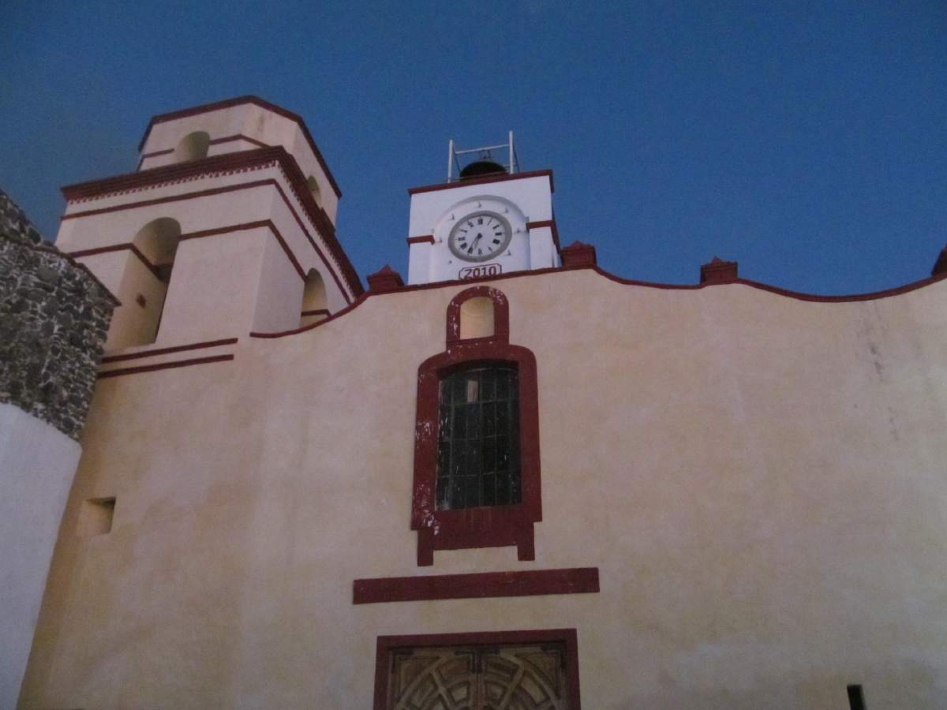 Ponen en marcha reloj reparado de la parroquia de San Miguel
