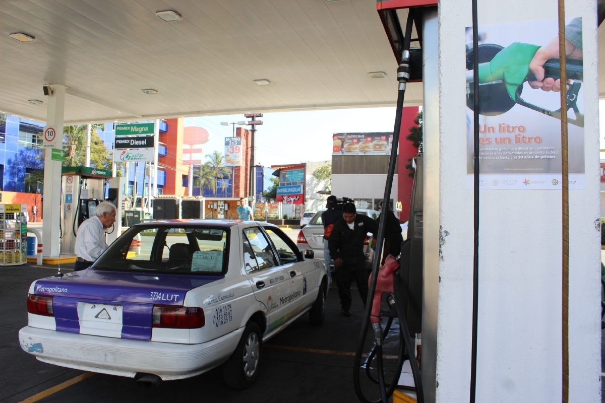 Ante “gasolinazos”, llama Canacope a hacer frente común