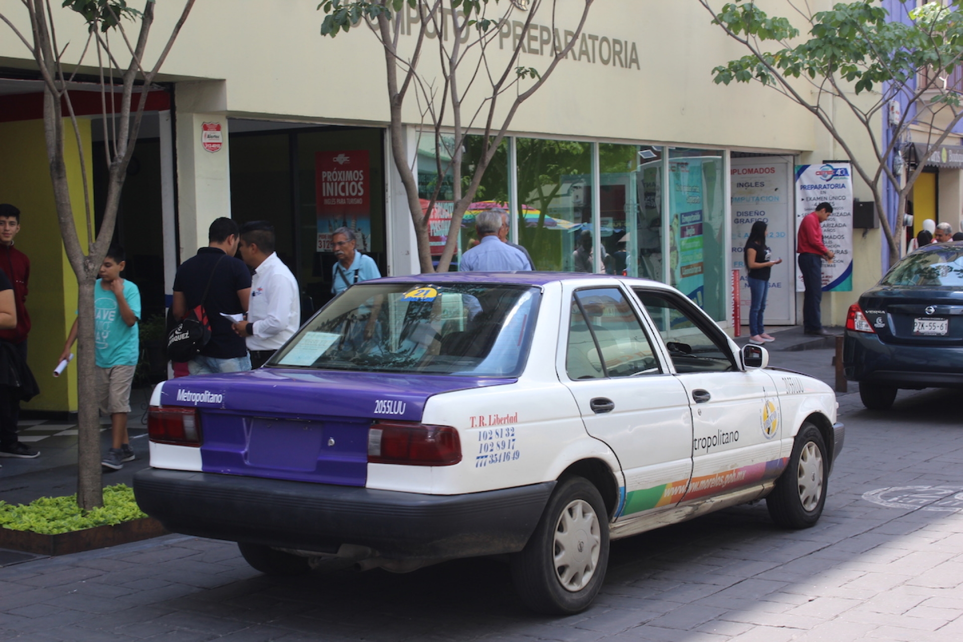 Piden suspender la regularización de taxis y “rutas”