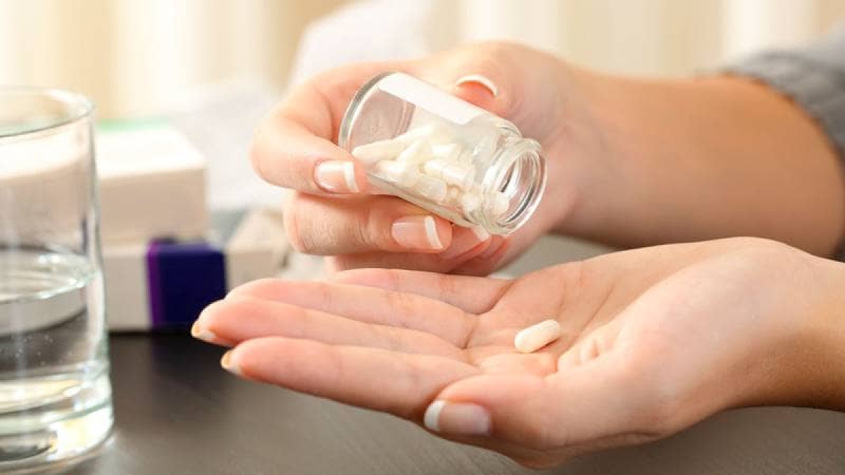 Cofepris emite alerta sanitaria contra 5 "productos milagro" en México