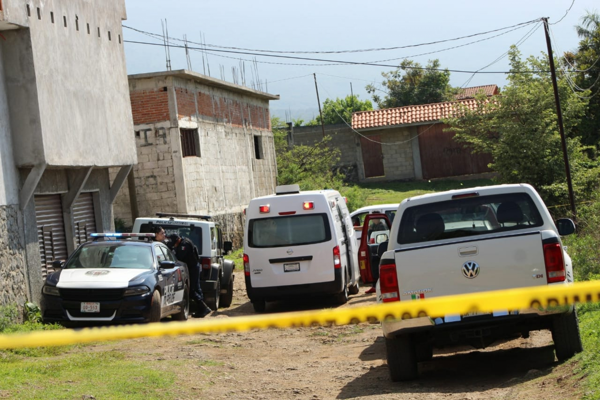 Hallan cadáver de mujer con las manos cercenadas, en la colonia Universo