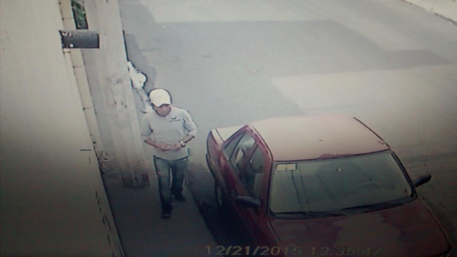 Reportan robo de automovil en la Colonia Lomas de Cortes