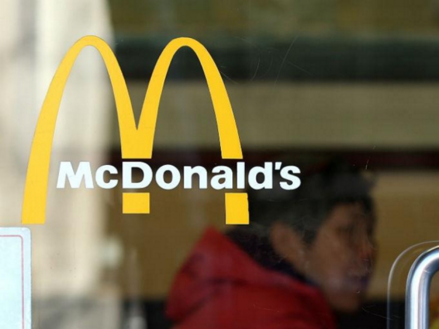 Clausuran McDonald's en EdoMex por 'cabeza de rata' en hamburguesa