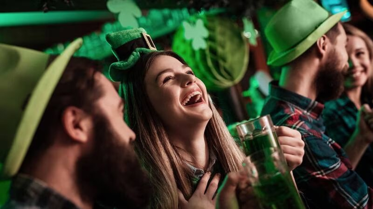Día de San Patricio: ¿Por qué la vestimenta y la decoración de la festividad es verde?