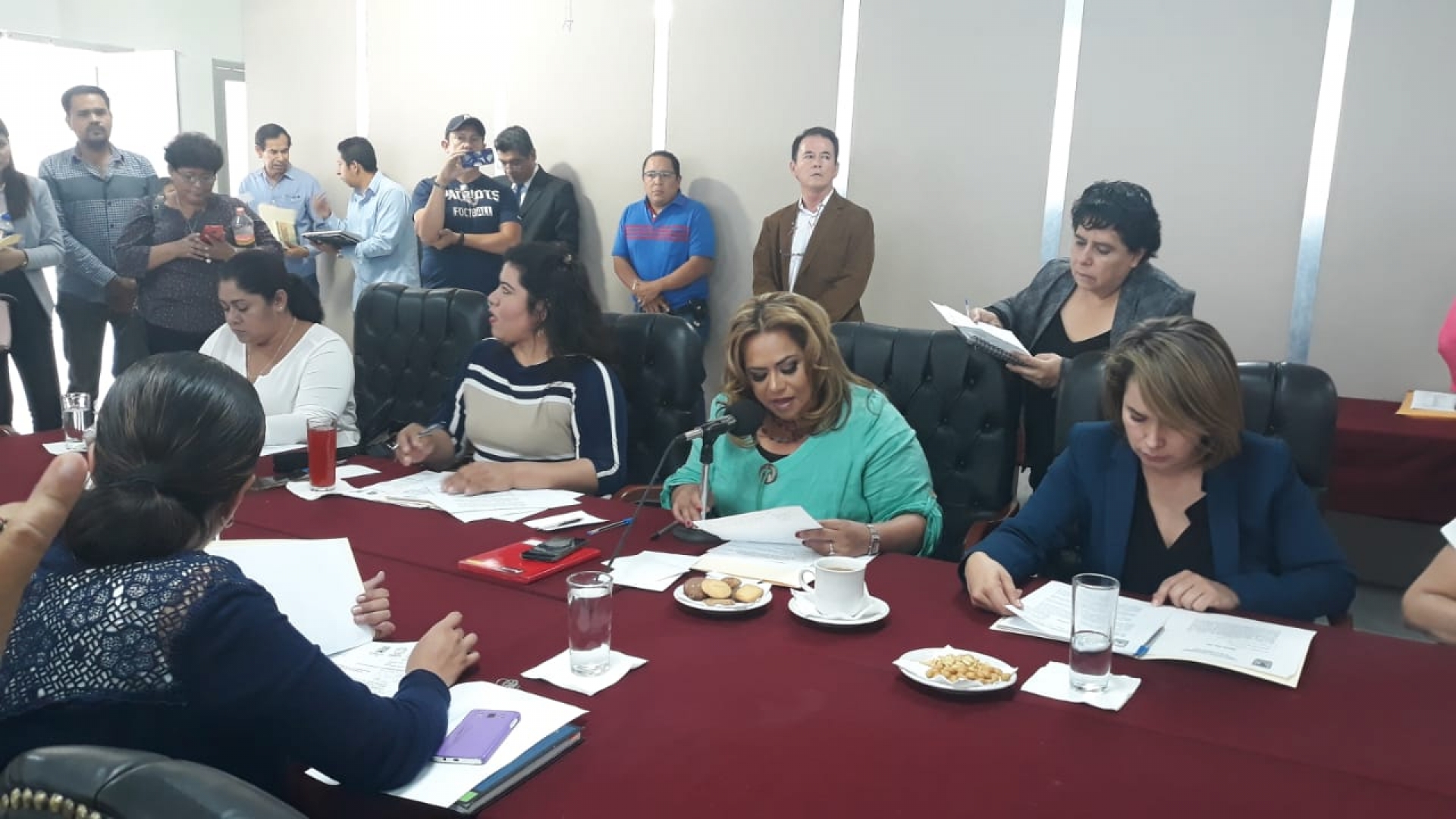 Sesiona JPyG; acuerdan citar a comparecer a fiscales