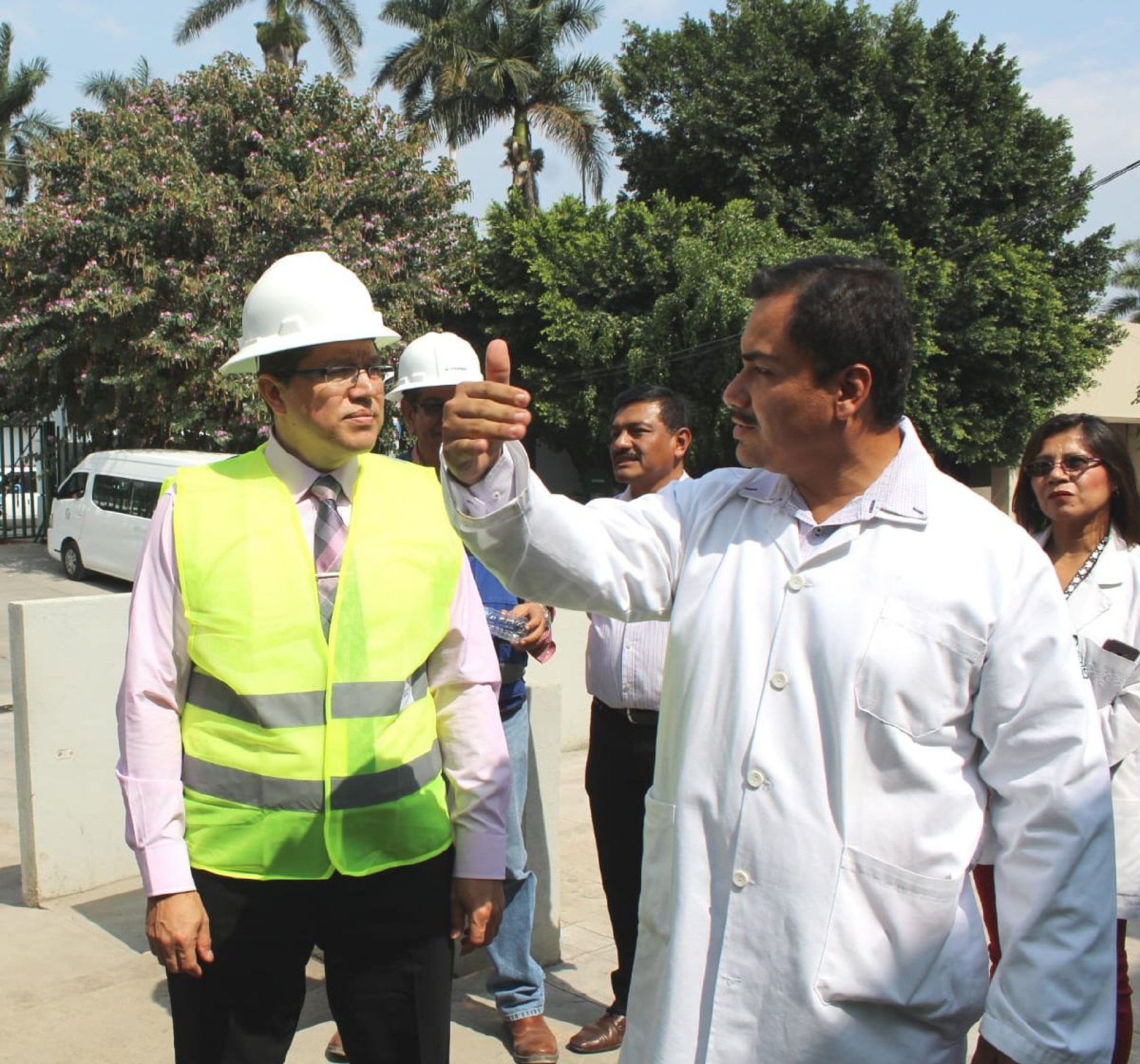 Supervisan autoridades del IMSS atención en unidades médicas de la región oriente