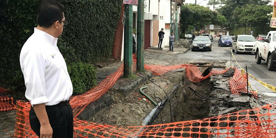 Asegura titular de Ceagua que zanja en avenida Palmira estaba señalizada
