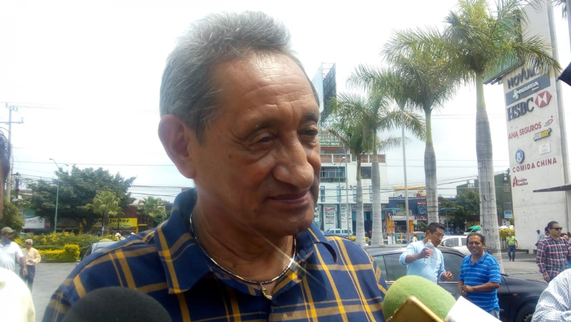 SMyT confirma que se analiza expedir más concesiones