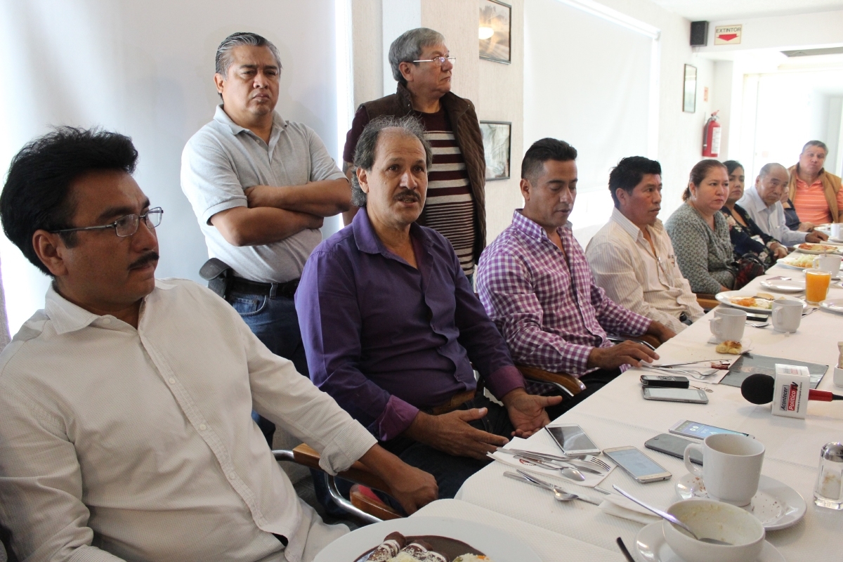 Transportistas anuncian marcha en apoyo a Cuauhtémoc Blanco