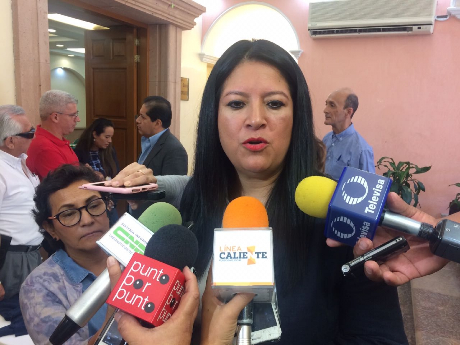 650 trabajadores de la pasada administración han sido dados de baja: Zavala Zúñiga