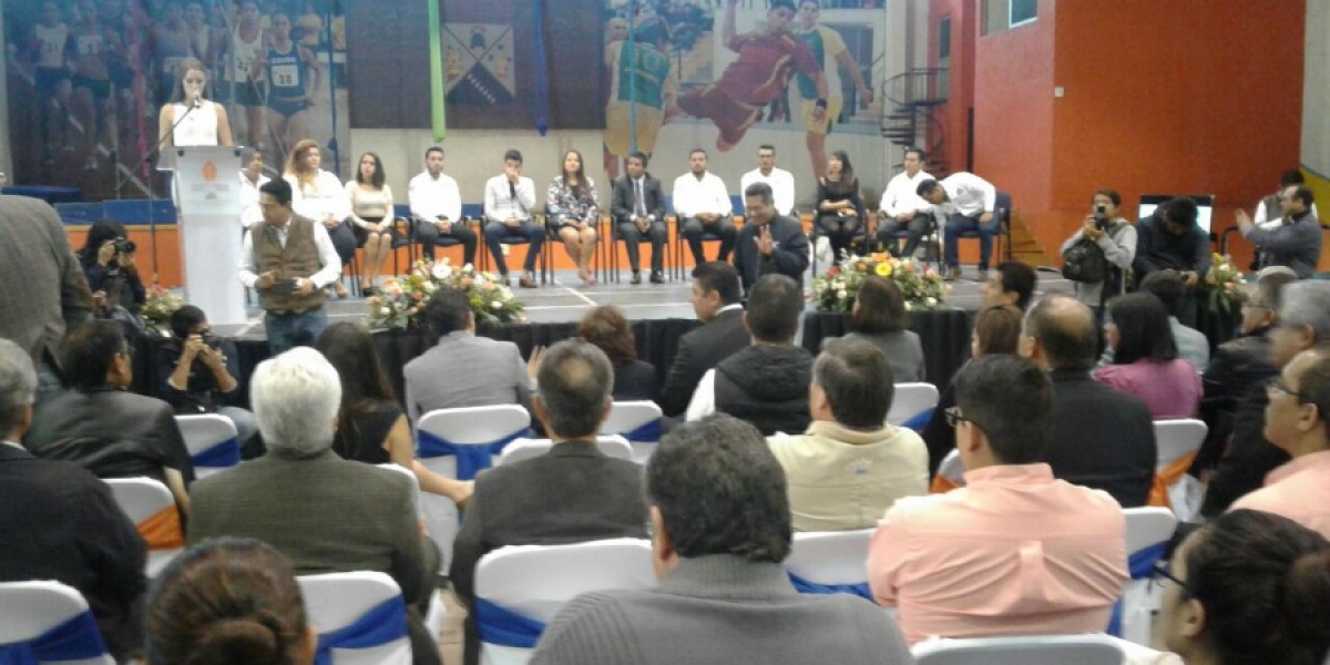 Rinde presidente de la FEUM segundo informe de actividades