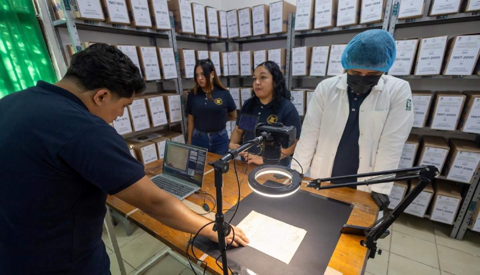 Organiza Tlaltizapán su archivo municipal