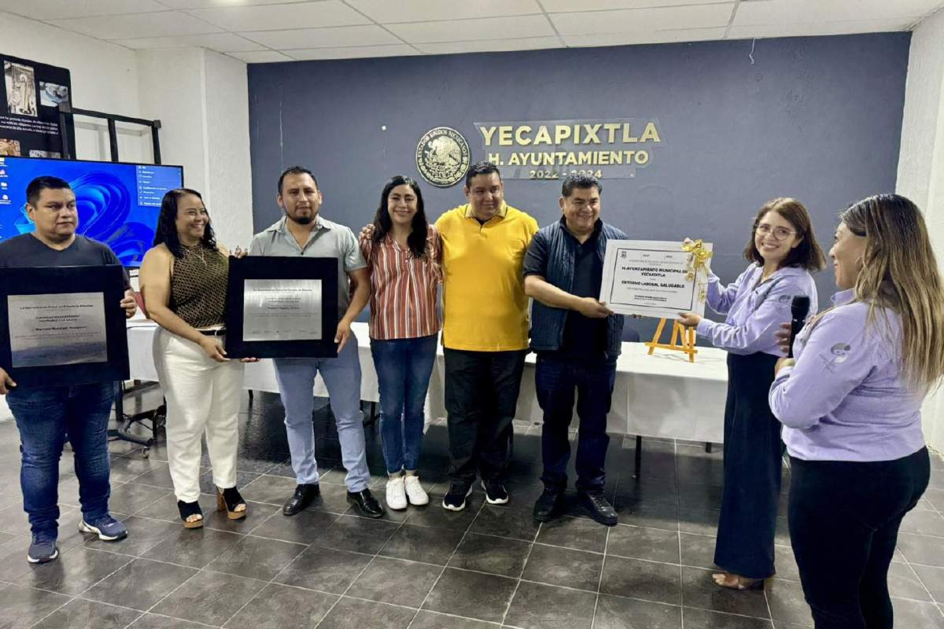 Recibe Yecapixtla certificaciones de la Secretaría de Salud
