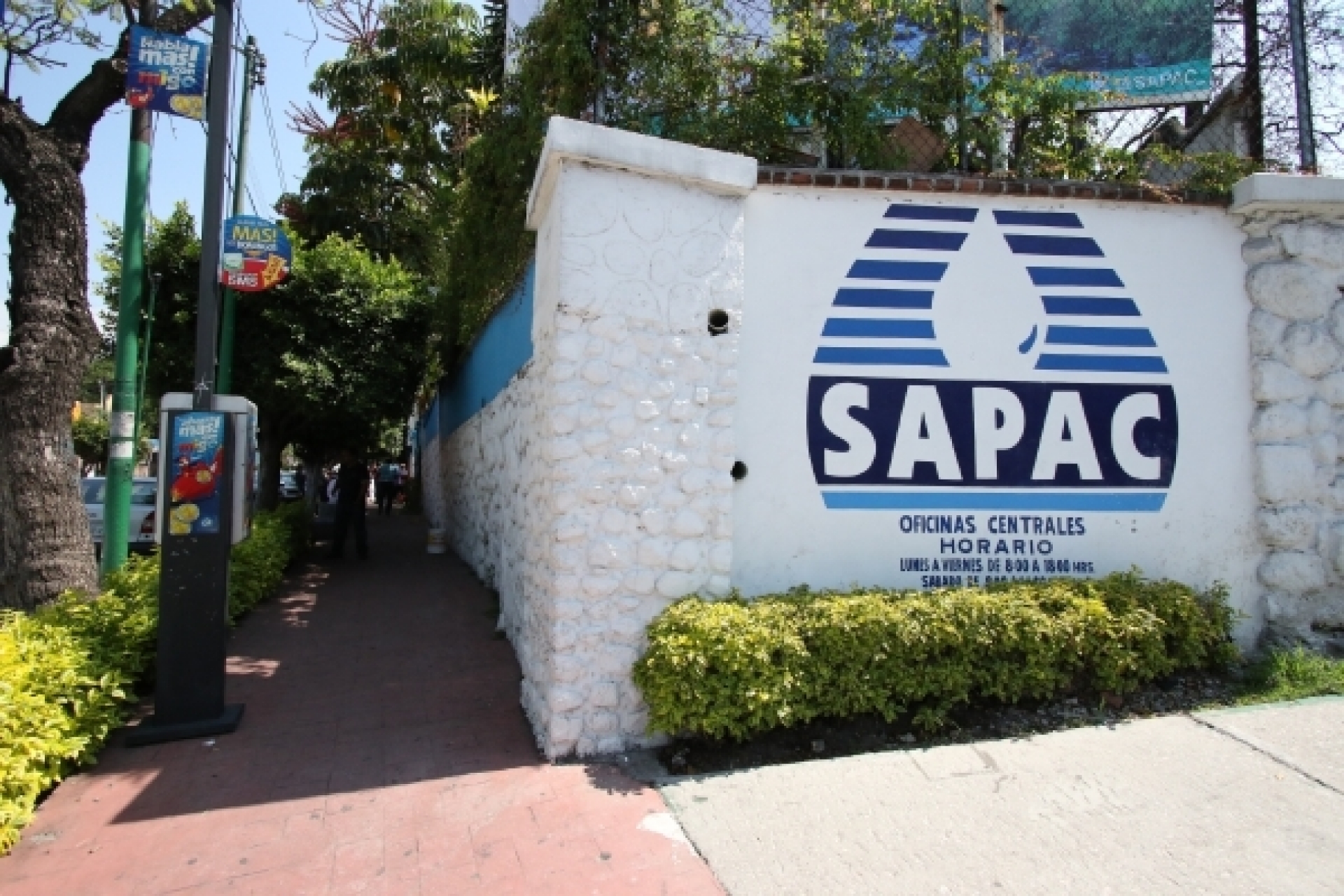 Continúan trabajos de reparación en tubería ubicada en Plan de Ayala: SAPAC