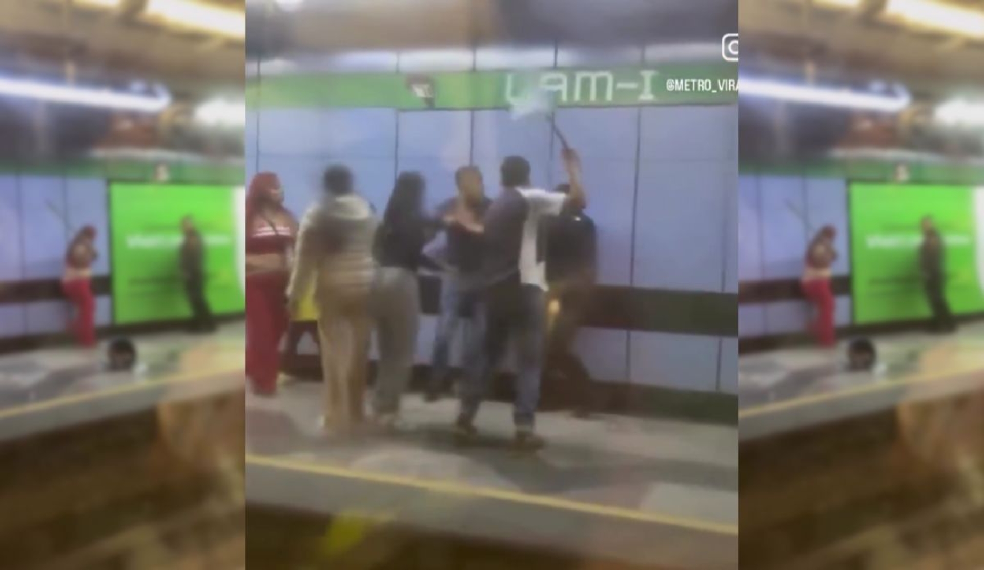 Vagoneros agreden a policías con escobazos en Metro CDMX; video se vuelve viral