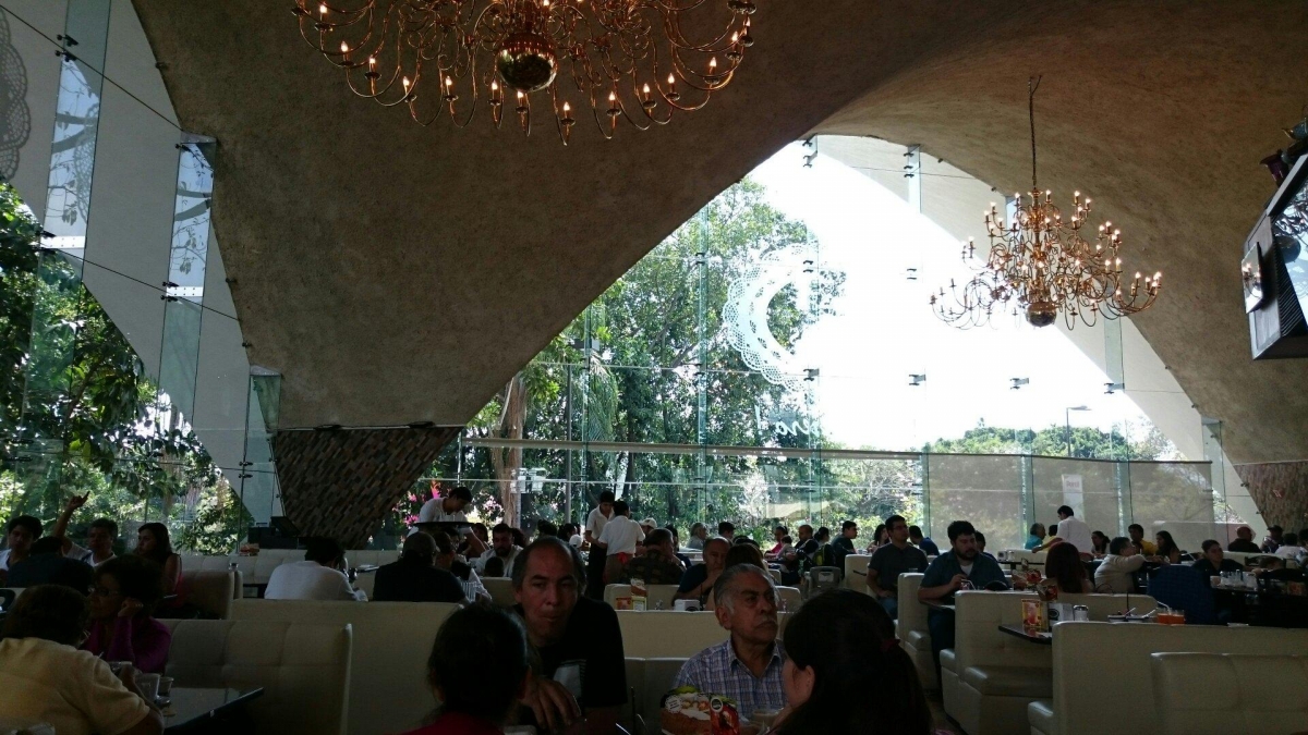 Asaltaron un restaurante en Lomas de la Selva