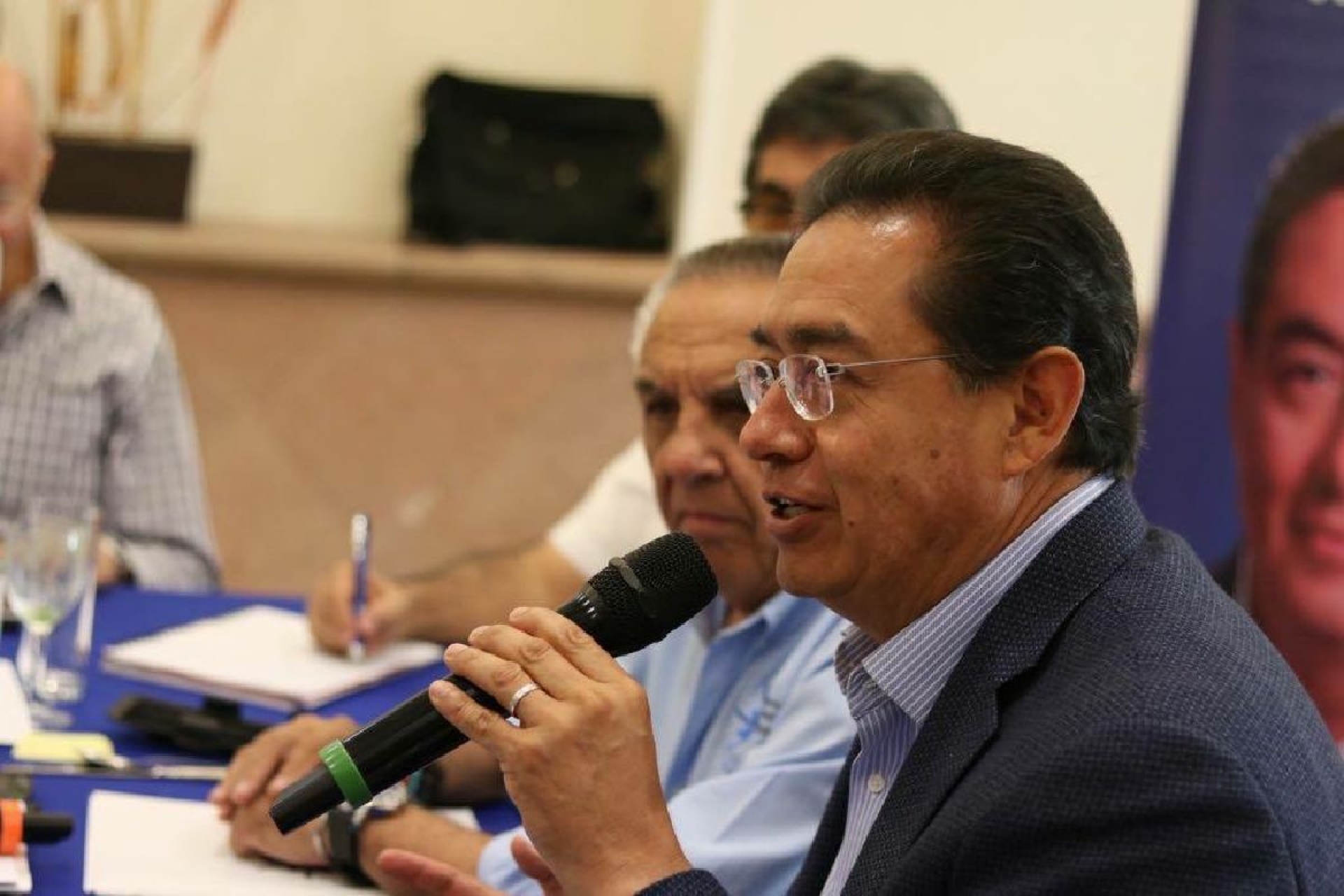 Con el apoyo de la sociedad civil se combatirá la inseguridad: Caballero